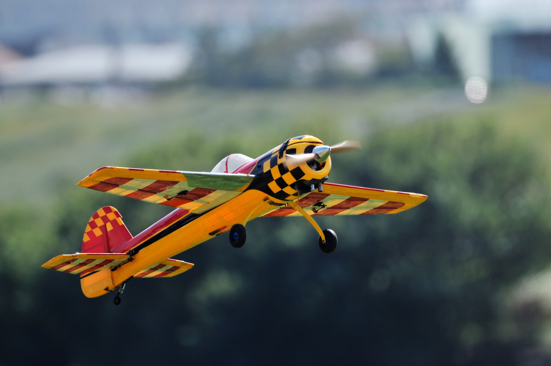 Radio control airplane